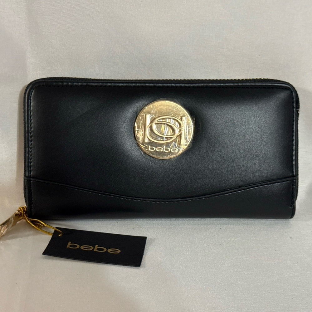 Bebe Melendy Zip Around Wallet Black NWT MSRP $49
